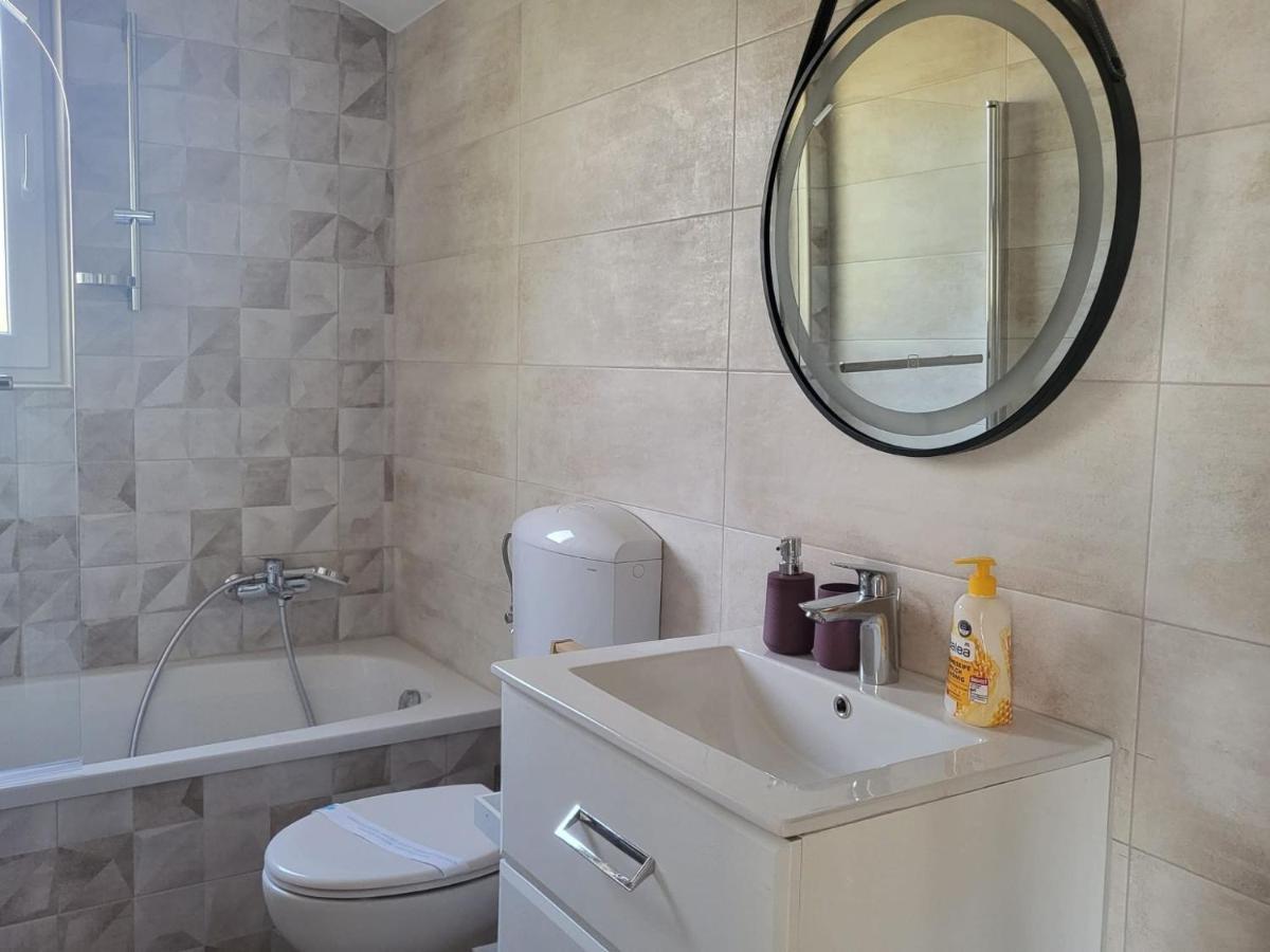 מאלינסקה Apartment Prejac By The Beach מראה חיצוני תמונה